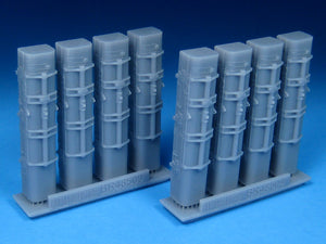 BR48509 RAF Small Bomb Containers - Incendiary Sticks - 1/48
