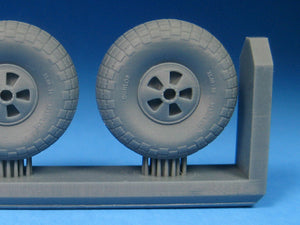 BR 72464 Mosquito Slotted Mainwheels - Block Tread - 1/72