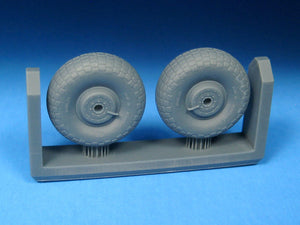 BR 72466 Mosquito Late Mainwheels - Block Tread - 1/72