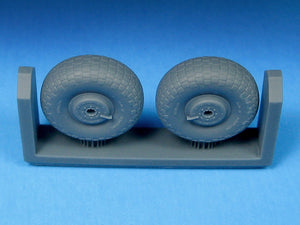 BR 72466 Mosquito Late Mainwheels - Block Tread - 1/72