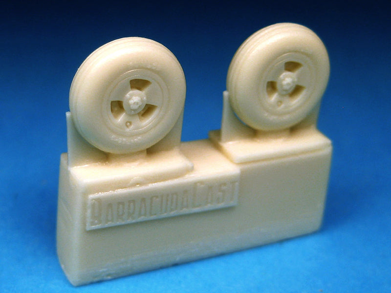 1/72 BarracudaCast Spitfire 3 Slot Wheels - Circumferential Tread-BR72107 1/72 BarracudaCast Spitfire 3 Slot Wheels - Circumferential Tread-BR72107